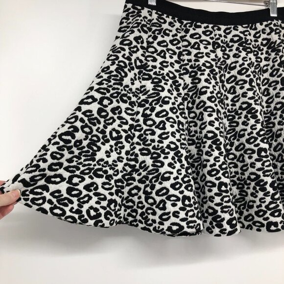 Rebecca Taylor Black & white leopard print flip skater skirt size 8 - Picture 9 of 16